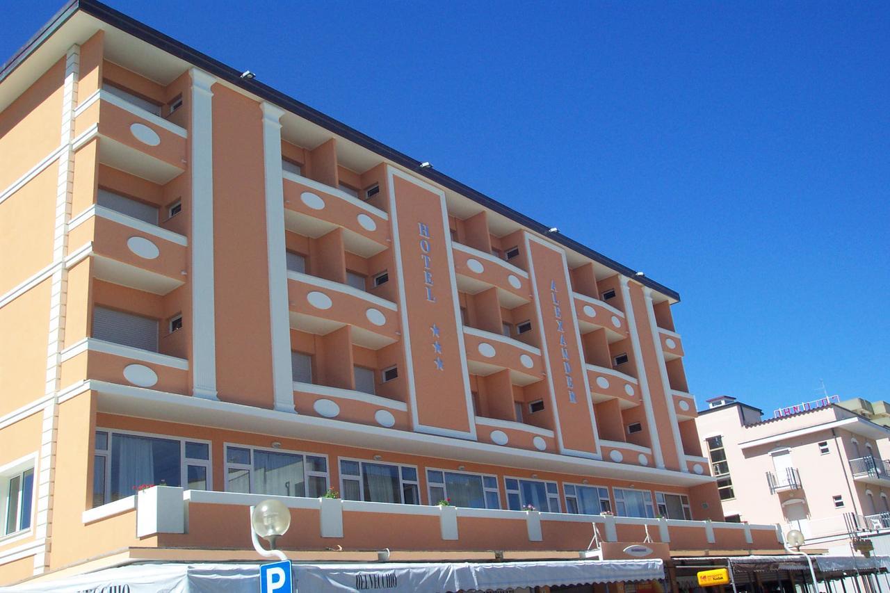 Hotel Alexander Resort Ріміні Екстер'єр фото